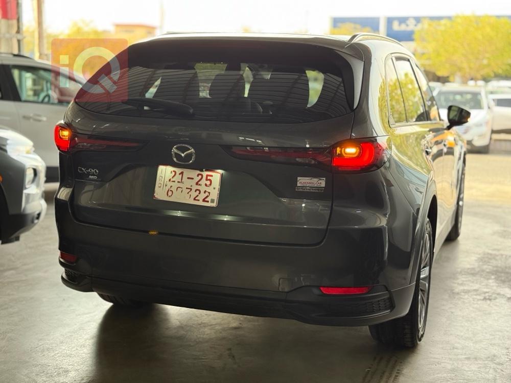 Mazda CX-90